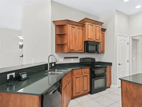 13945 SE 156th Lane Weirsdale FL 32195