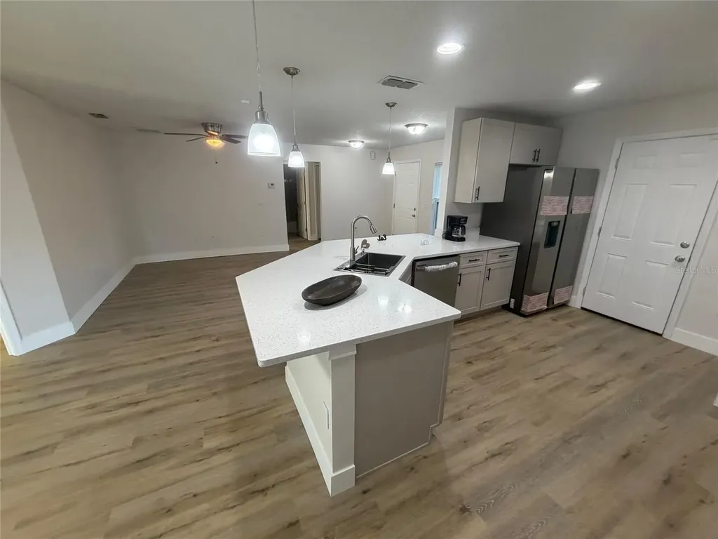 412 Tarpon Street Kissimmee FL 34744
