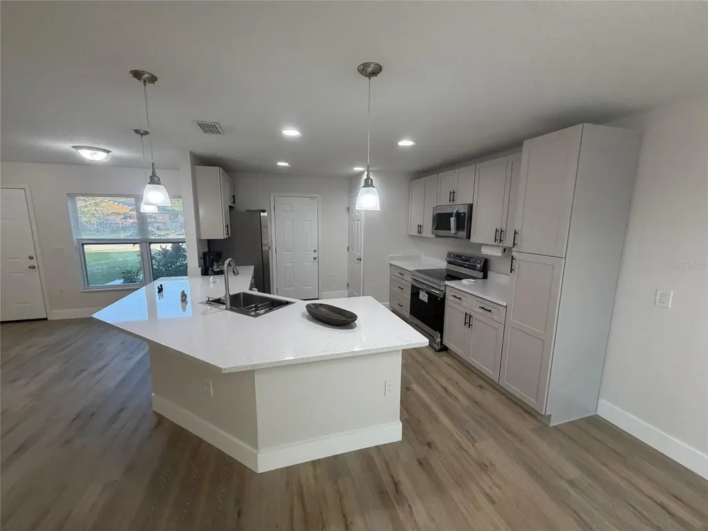 412 Tarpon Street Kissimmee FL 34744