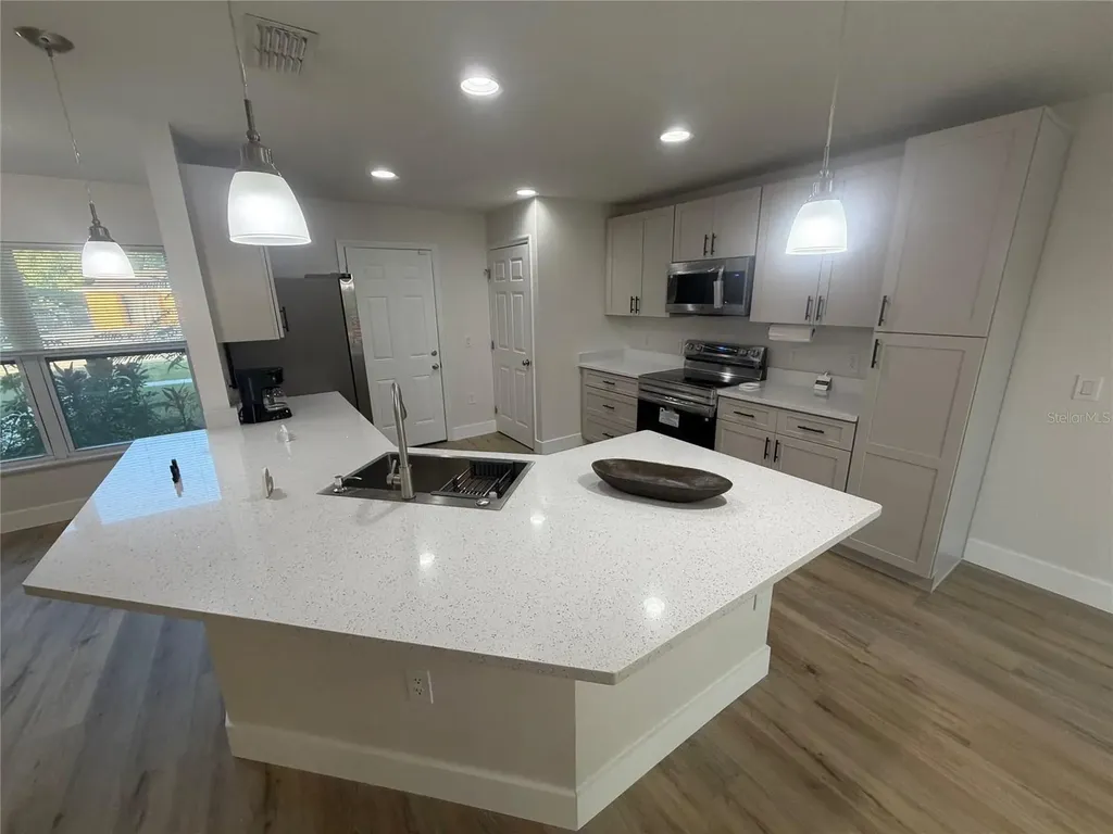 412 Tarpon Street Kissimmee FL 34744