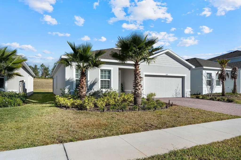 1210 Whispering Lane Minneola FL 34715