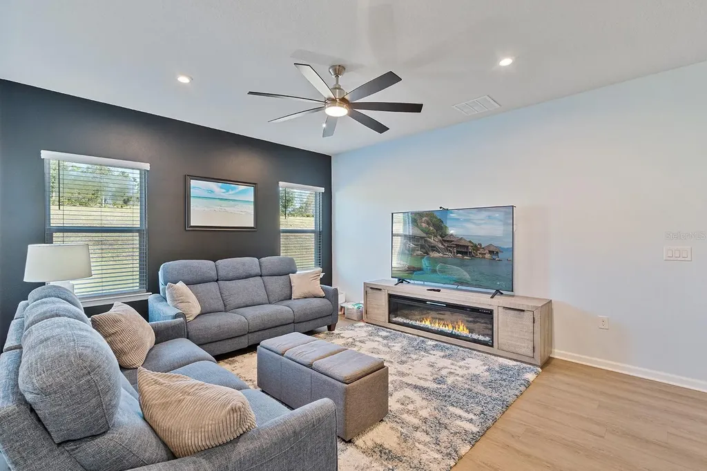 1210 Whispering Lane Minneola FL 34715