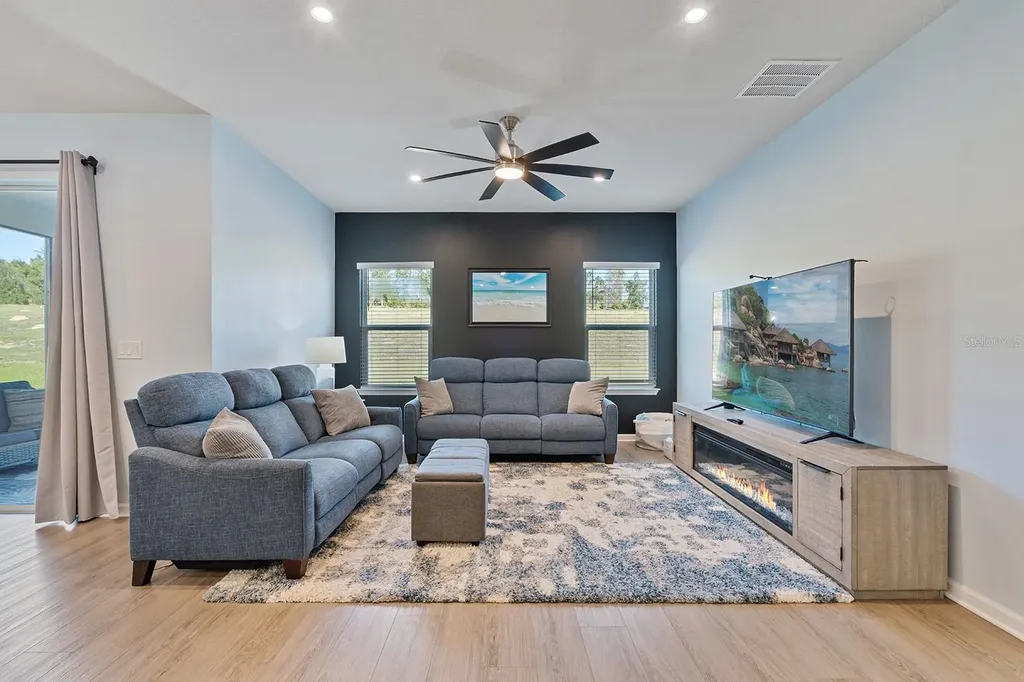 1210 Whispering Lane Minneola FL 34715