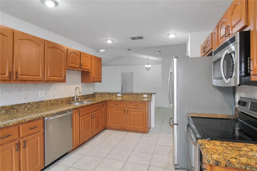 9021 SE 155th Place Summerfield FL 34491