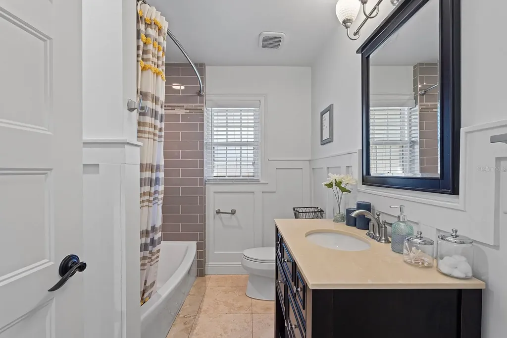 3610 Gatewood Drive Orlando FL 32812