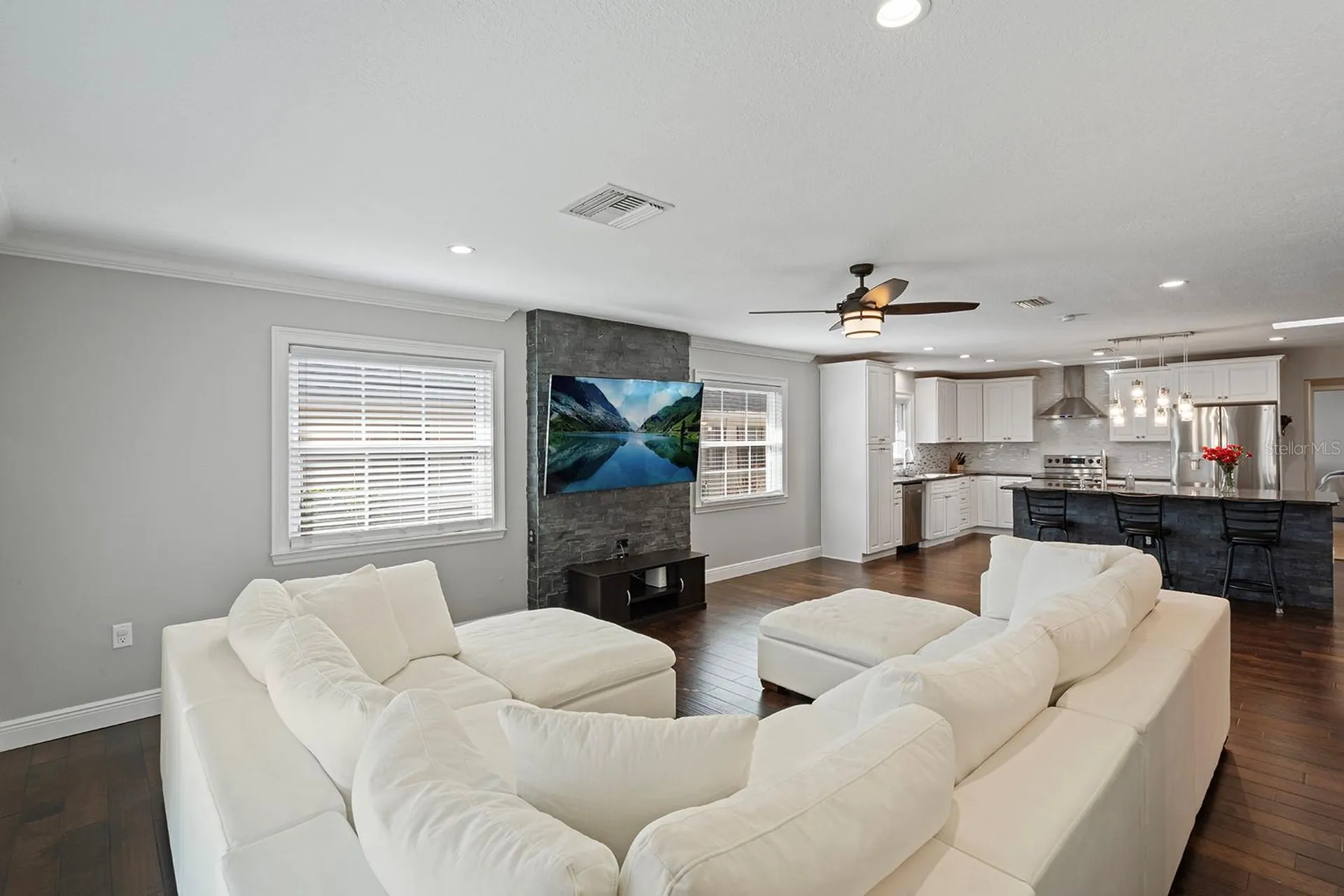 3610 Gatewood Drive Orlando FL 32812