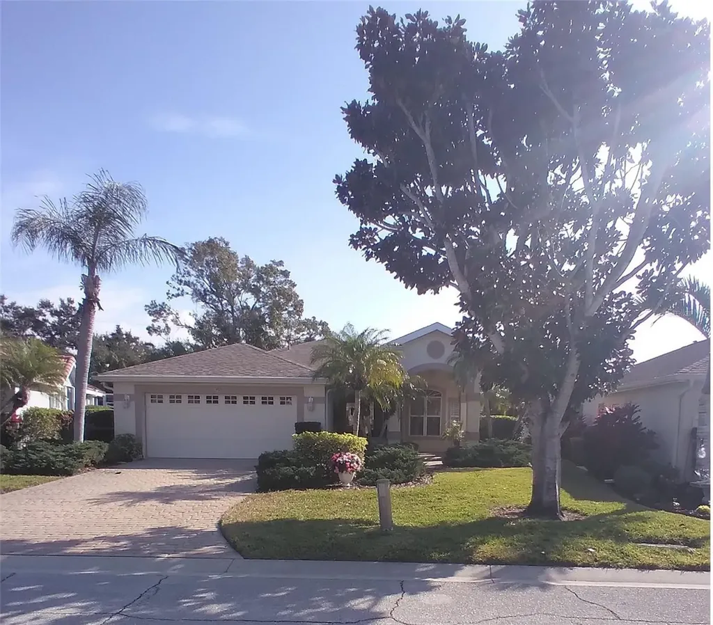 7476 Eleanor Circle Sarasota FL 34243