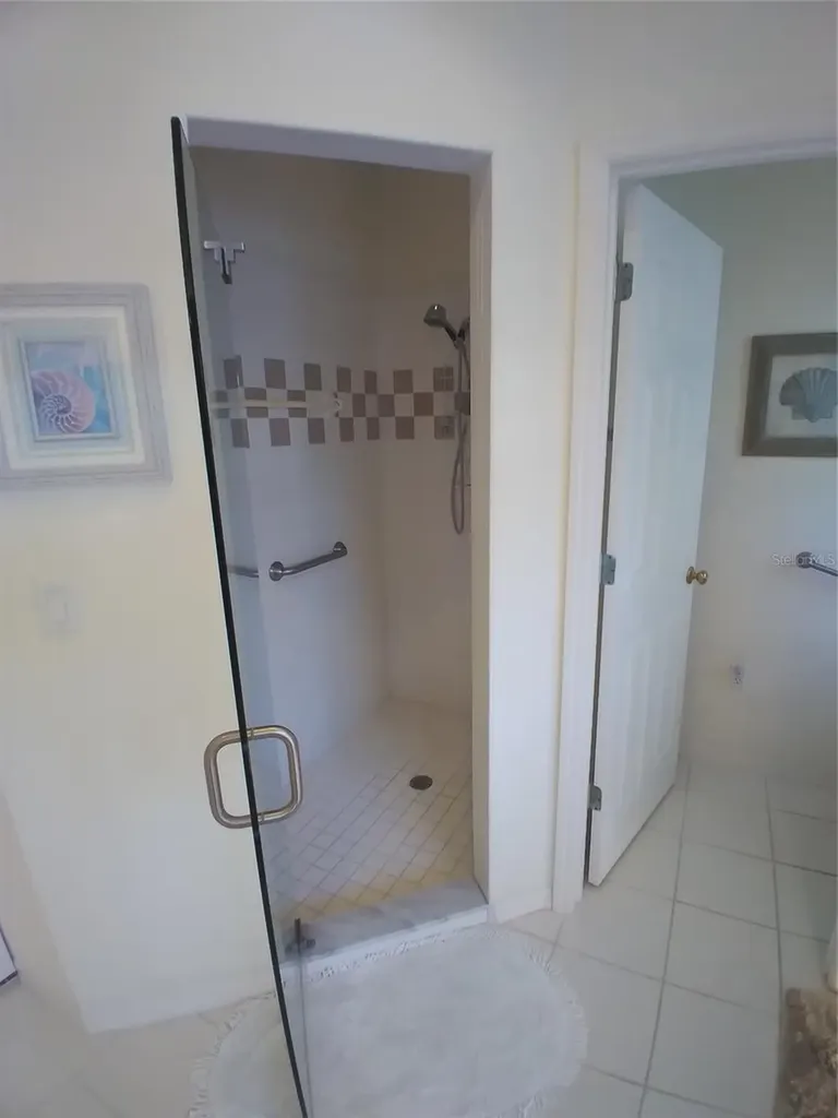 7476 Eleanor Circle Sarasota FL 34243