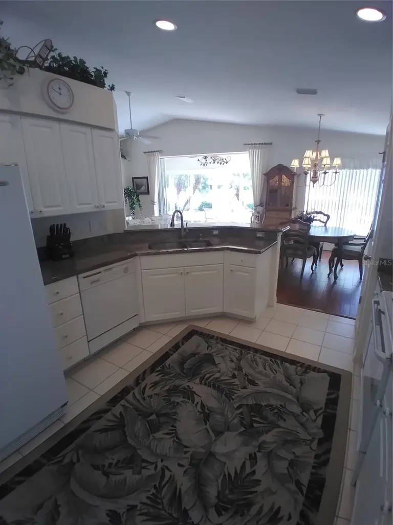 7476 Eleanor Circle Sarasota FL 34243