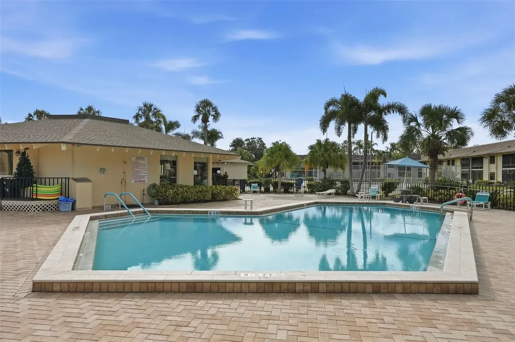12300 Vonn Road Largo FL 33774
