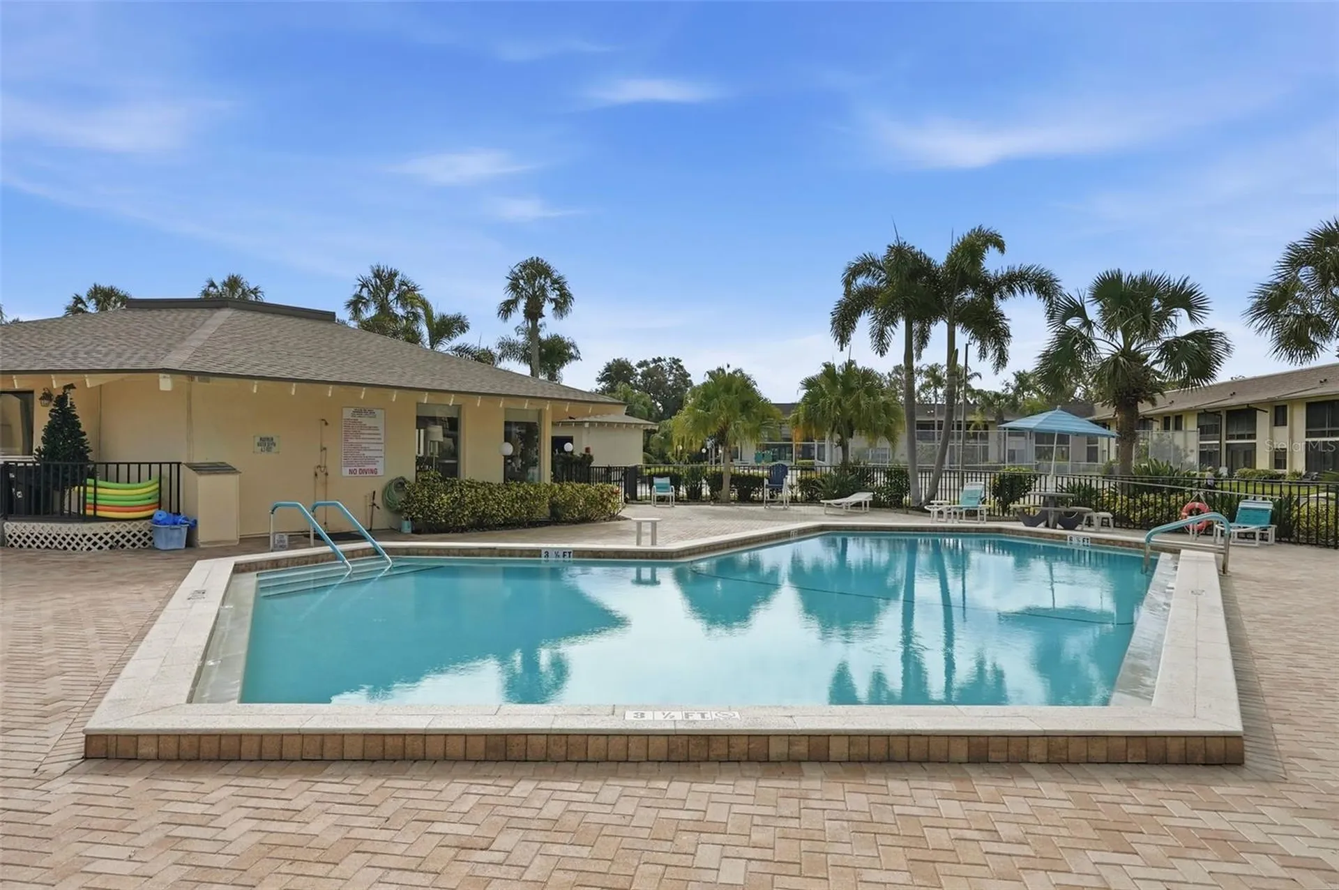 12300 Vonn Road Largo FL 33774