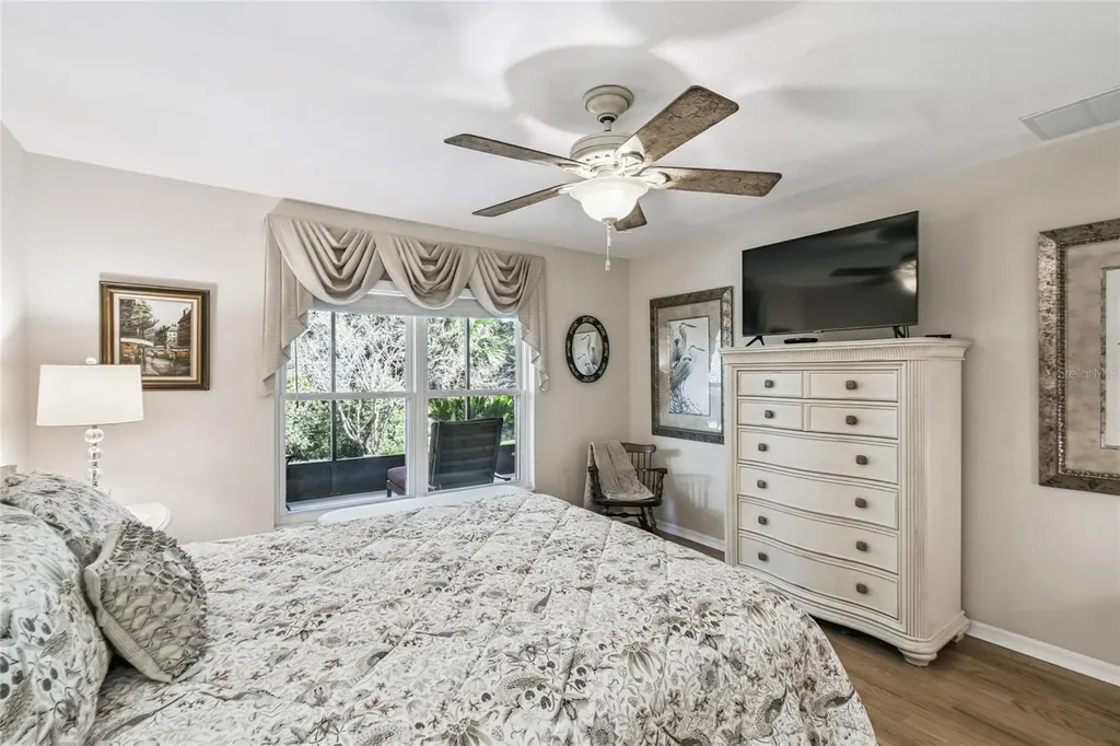 513 Vineyard Way Poinciana FL 34759