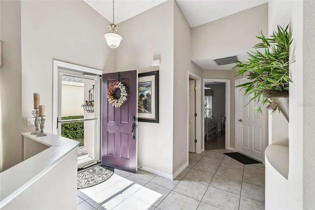 513 Vineyard Way Poinciana FL 34759