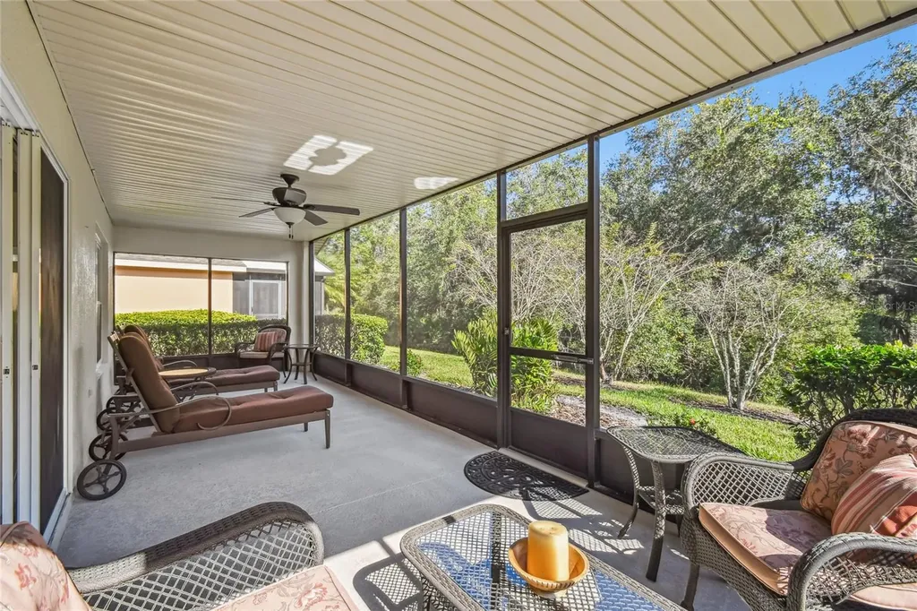 513 Vineyard Way Poinciana FL 34759