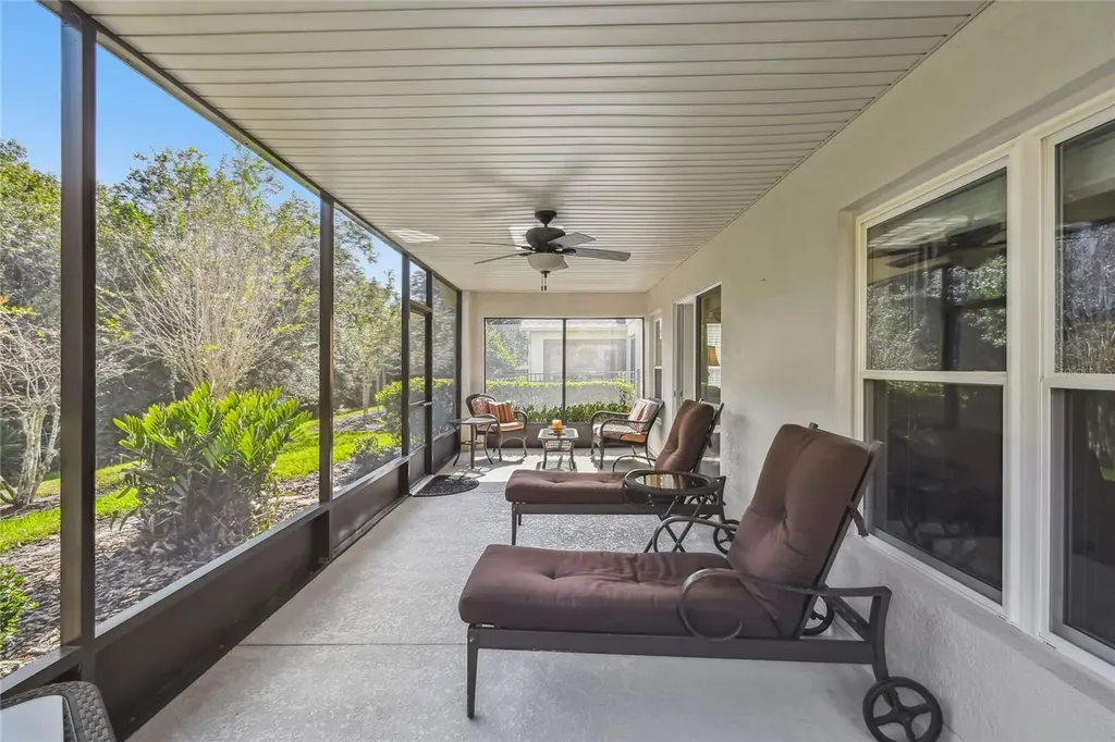513 Vineyard Way Poinciana FL 34759