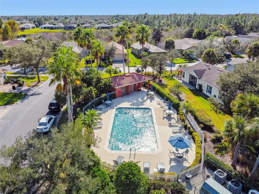 513 Vineyard Way Poinciana FL 34759