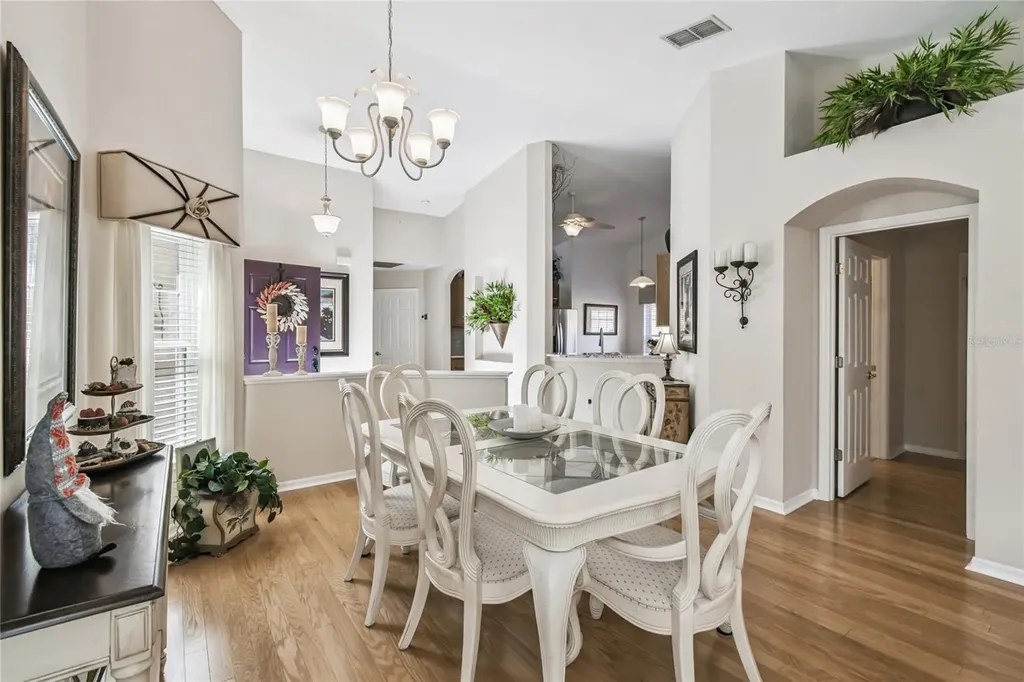 513 Vineyard Way Poinciana FL 34759