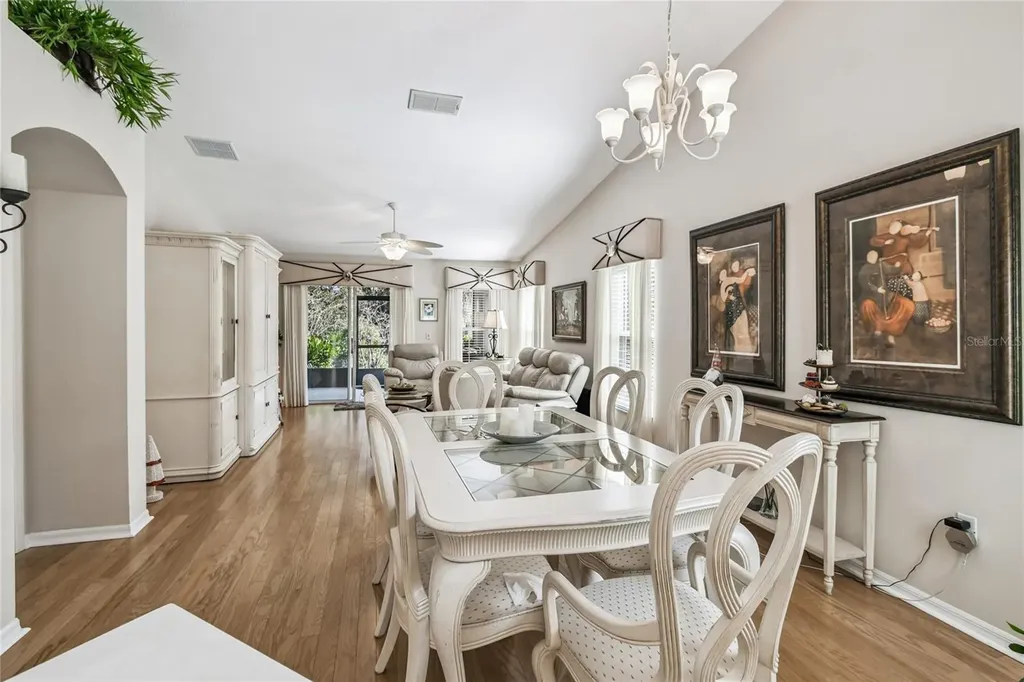 513 Vineyard Way Poinciana FL 34759