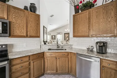 513 Vineyard Way Poinciana FL 34759