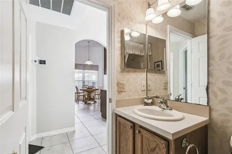 513 Vineyard Way Poinciana FL 34759