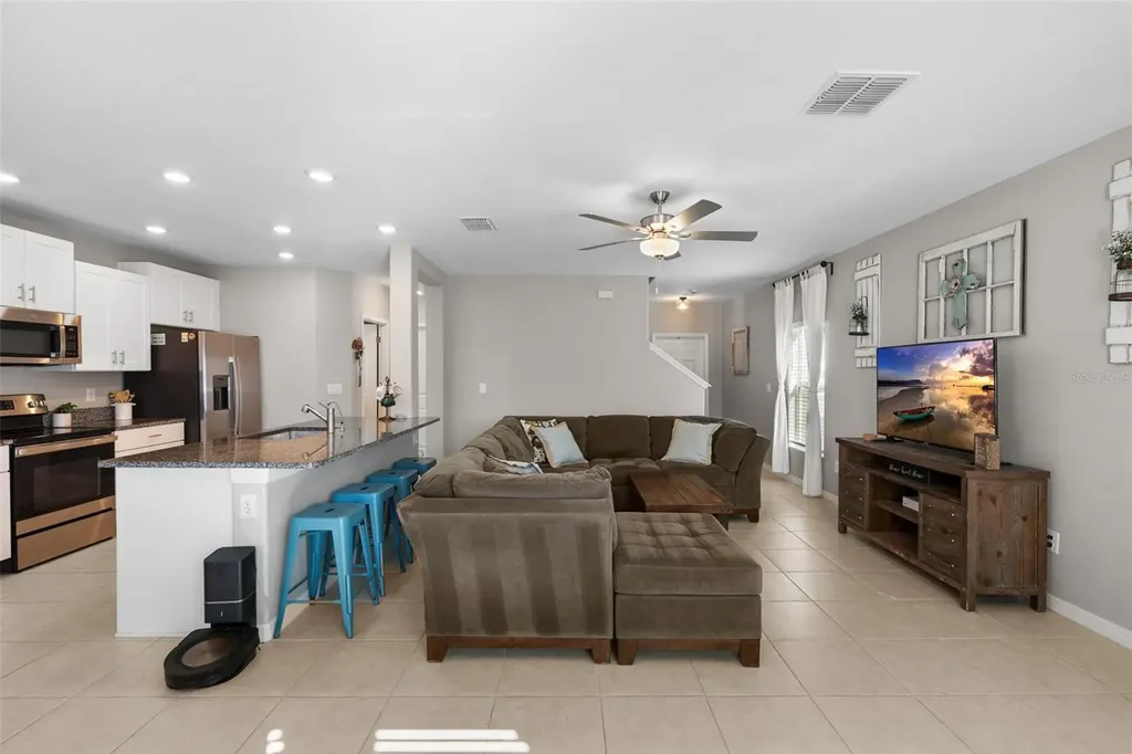 36412 Garden Wall Way Zephyrhills FL 33541