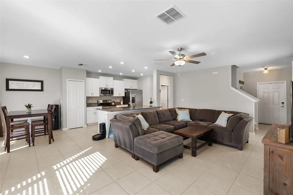 36412 Garden Wall Way Zephyrhills FL 33541