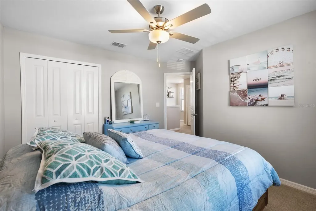 36412 Garden Wall Way Zephyrhills FL 33541