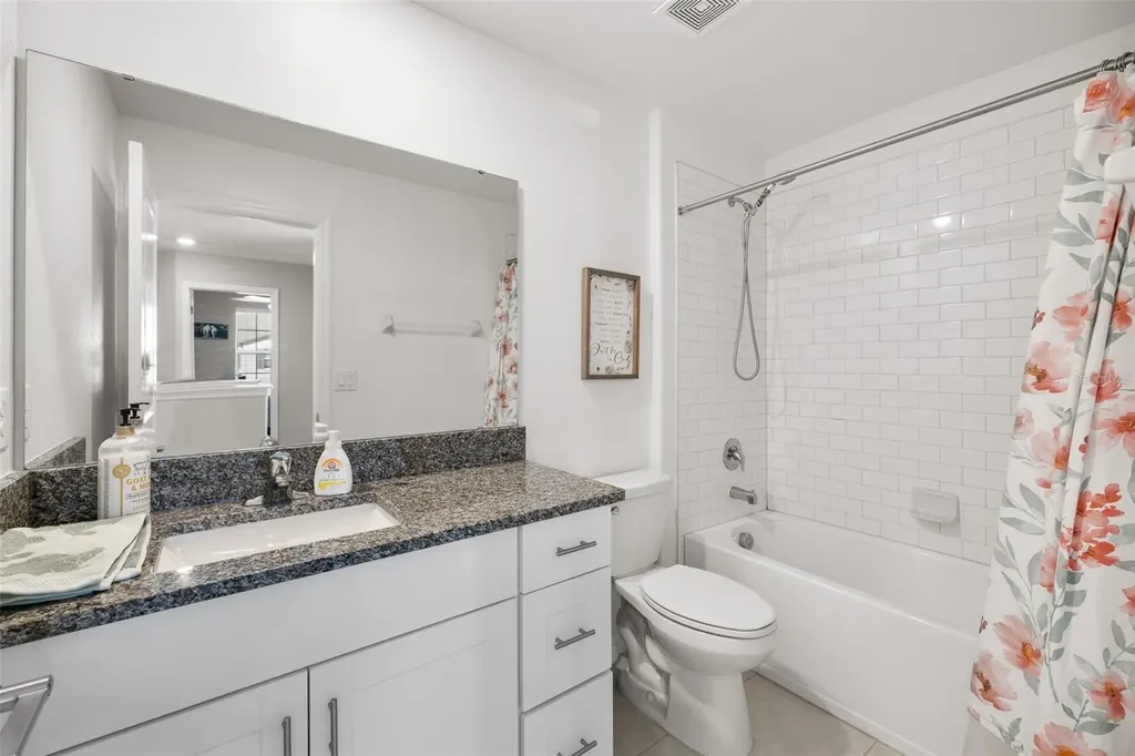 36412 Garden Wall Way Zephyrhills FL 33541