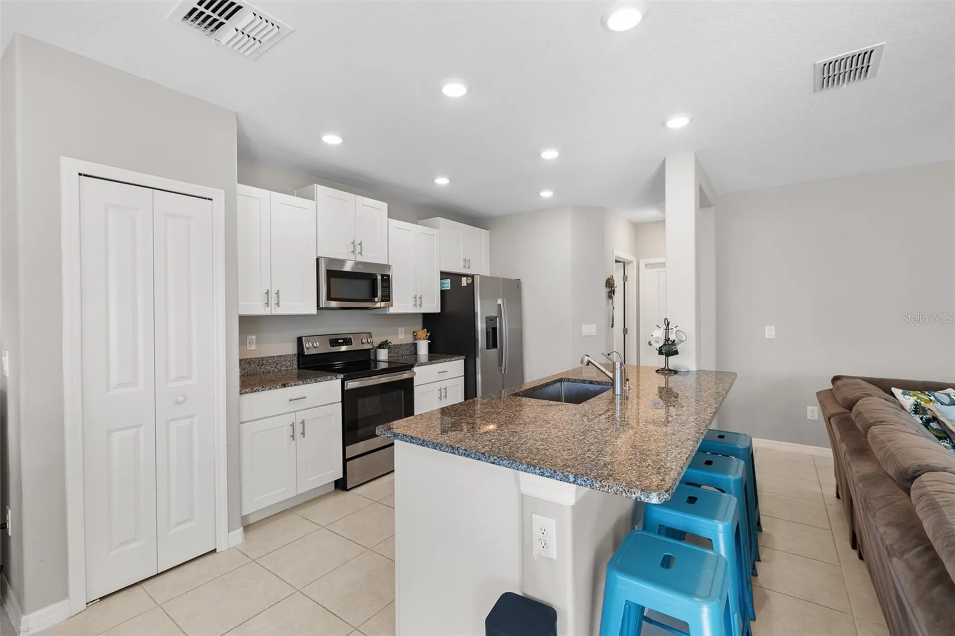 36412 Garden Wall Way Zephyrhills FL 33541