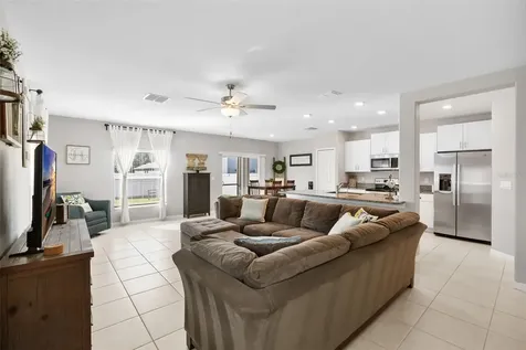 36412 Garden Wall Way Zephyrhills FL 33541
