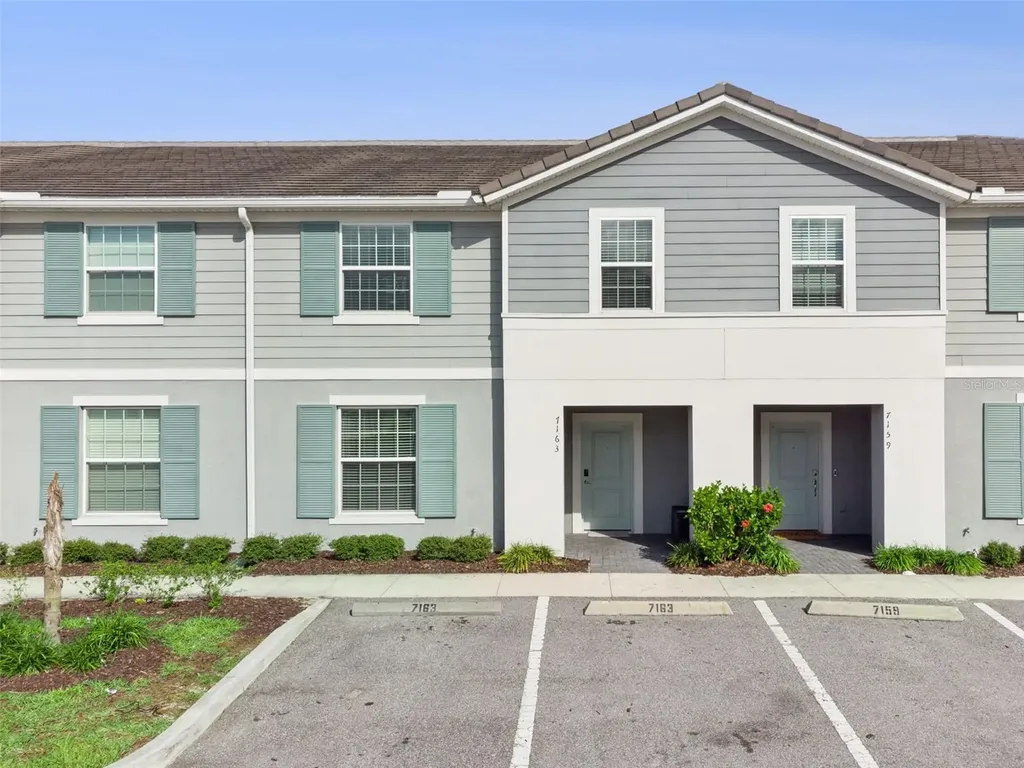 7163 Oakmoss Loop Davenport FL 33837