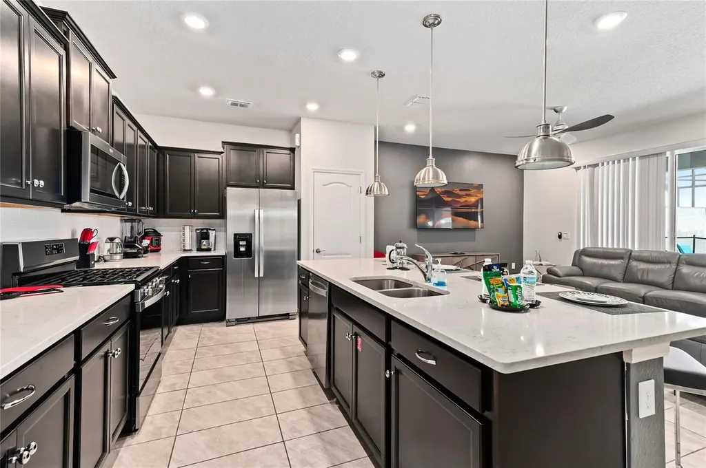 7163 Oakmoss Loop Davenport FL 33837