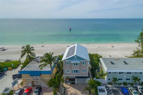 2302 Gulf Drive N Bradenton Beach FL 34217