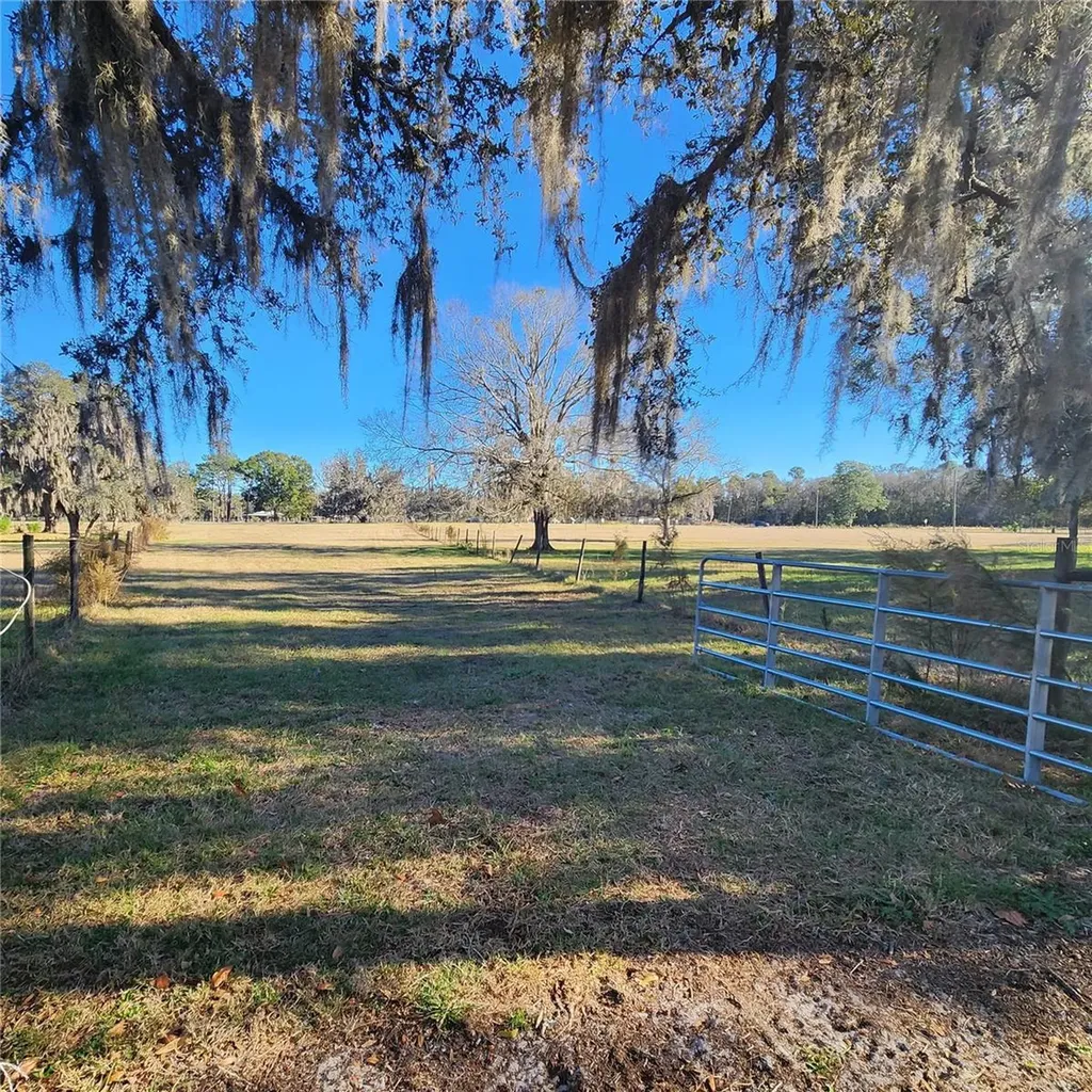 5275 Green Pond Road Polk City FL 33868