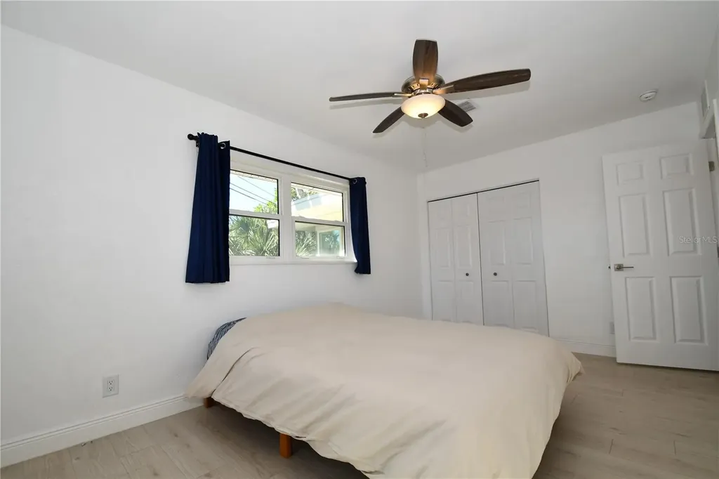 547 Trade Winds Drive Dunedin FL 34698