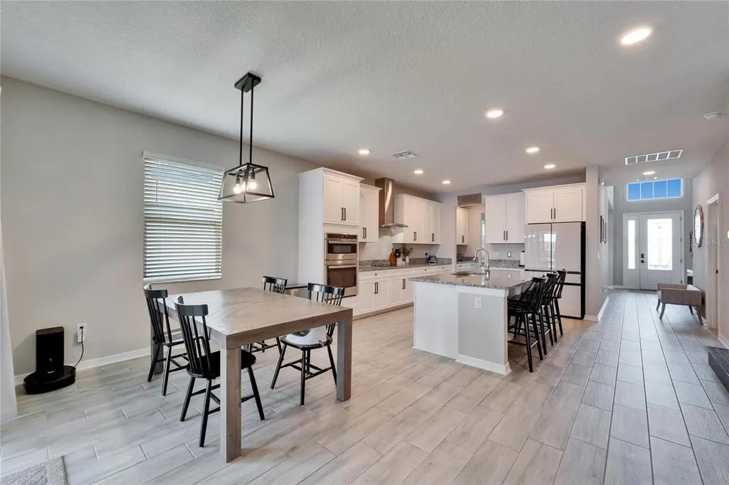 4904 Eagle Rock Drive Wimauma FL 33598