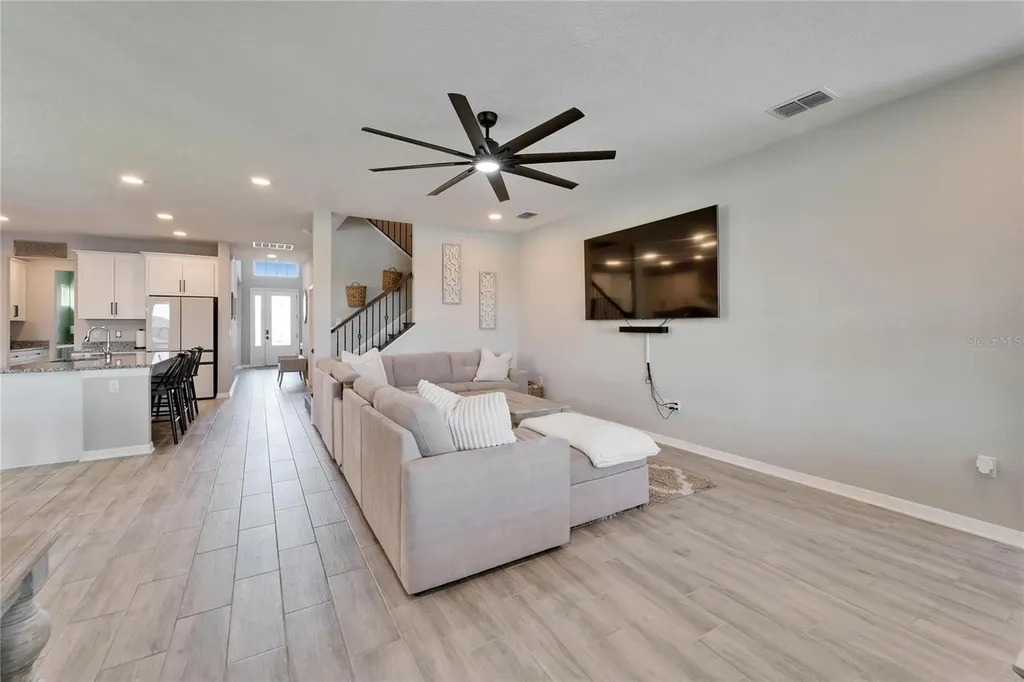 4904 Eagle Rock Drive Wimauma FL 33598