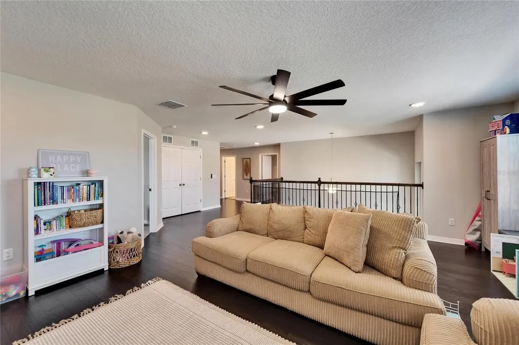 4904 Eagle Rock Drive Wimauma FL 33598