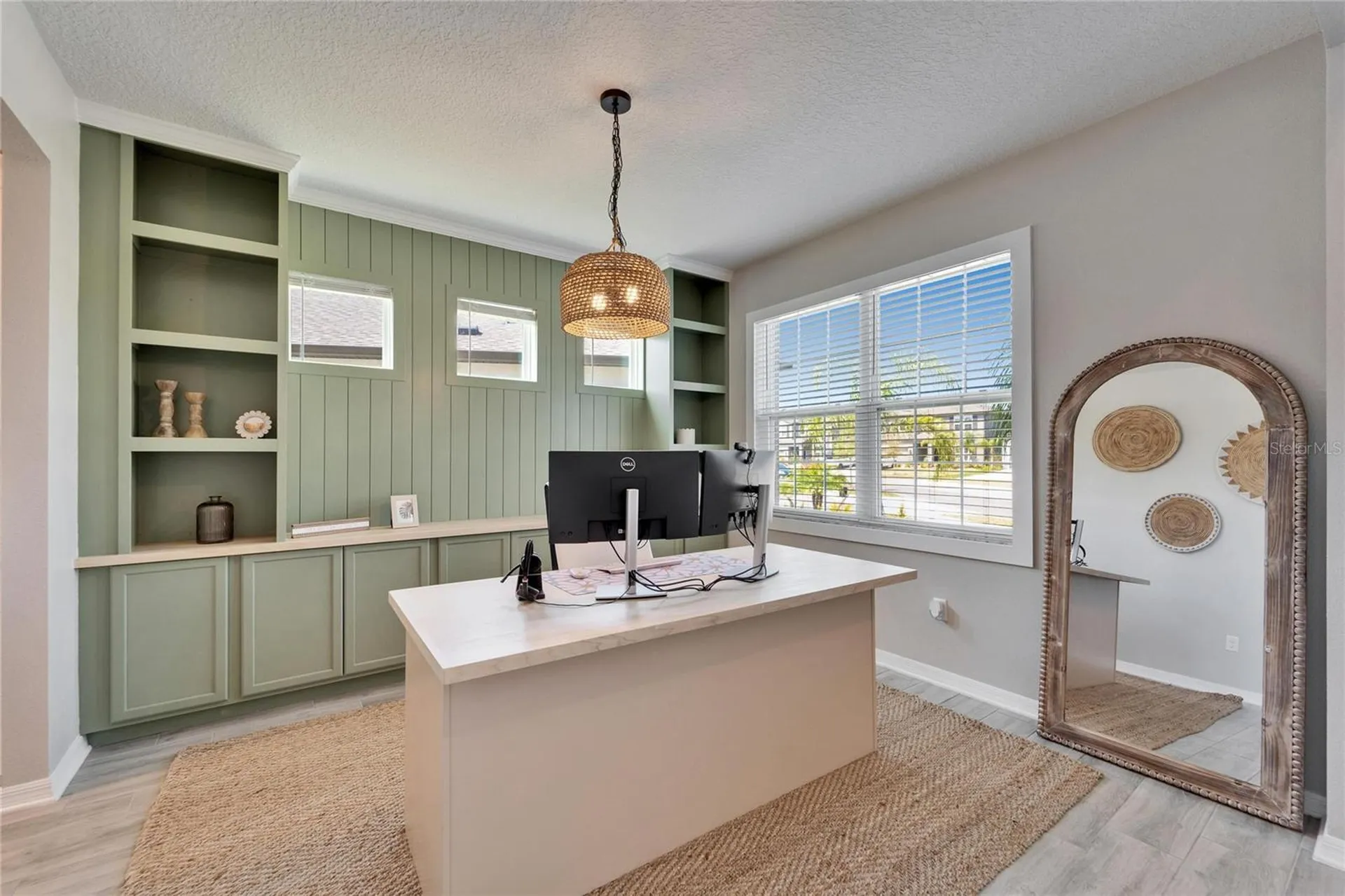4904 Eagle Rock Drive Wimauma FL 33598