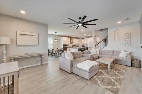 4904 Eagle Rock Drive Wimauma FL 33598
