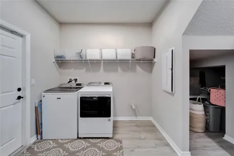 4904 Eagle Rock Drive Wimauma FL 33598