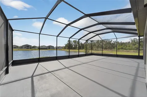 4904 Eagle Rock Drive Wimauma FL 33598