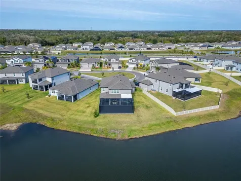 4904 Eagle Rock Drive Wimauma FL 33598