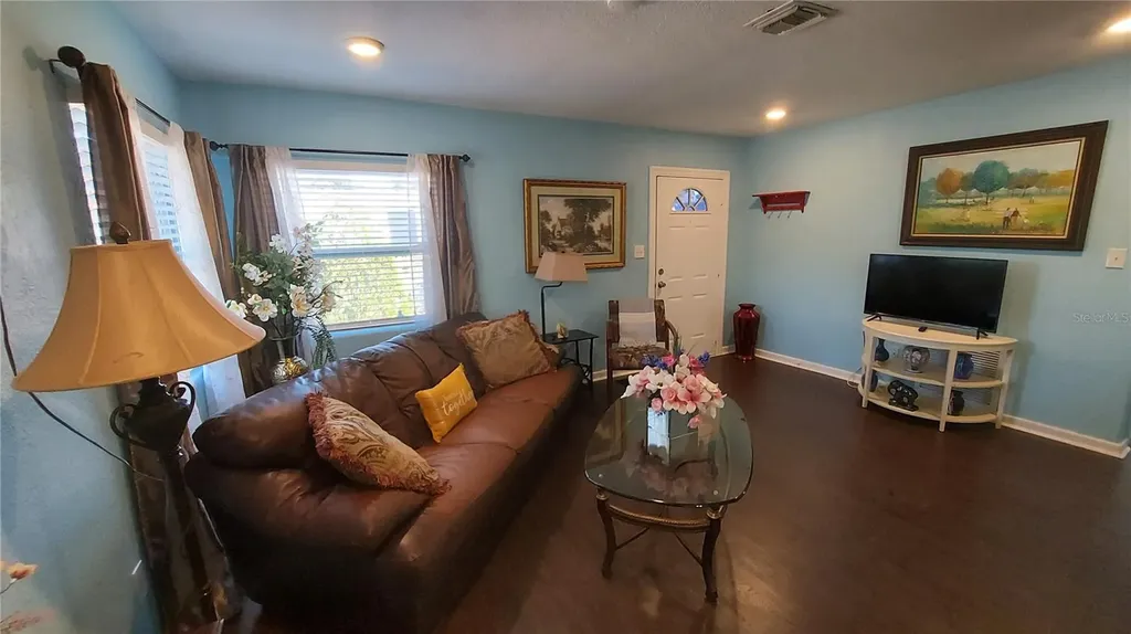 110 N Crest Avenue Clearwater FL 33755