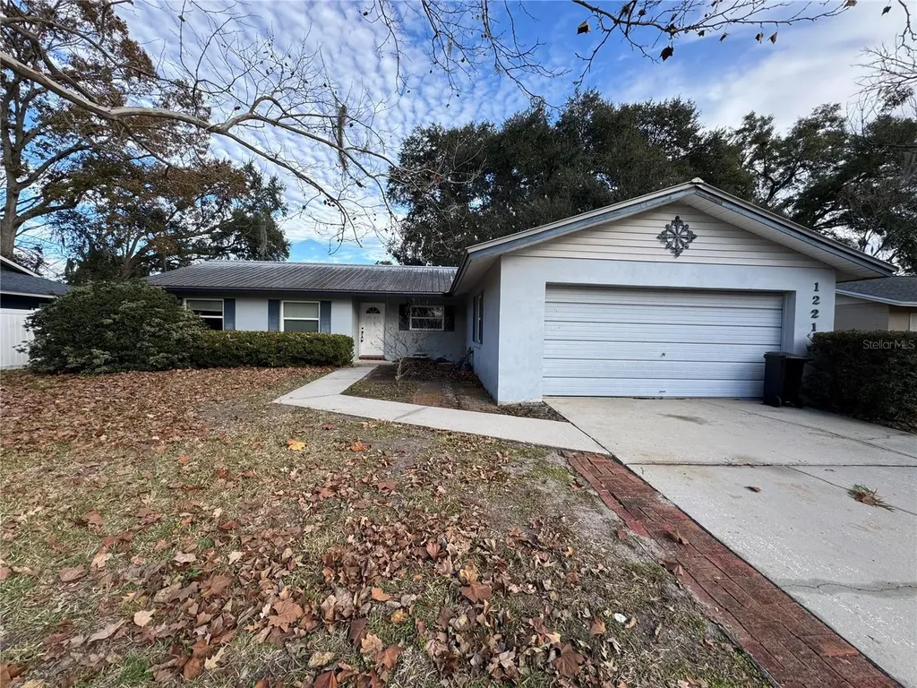 1221 SW 75th Drive Gainesville FL 32607