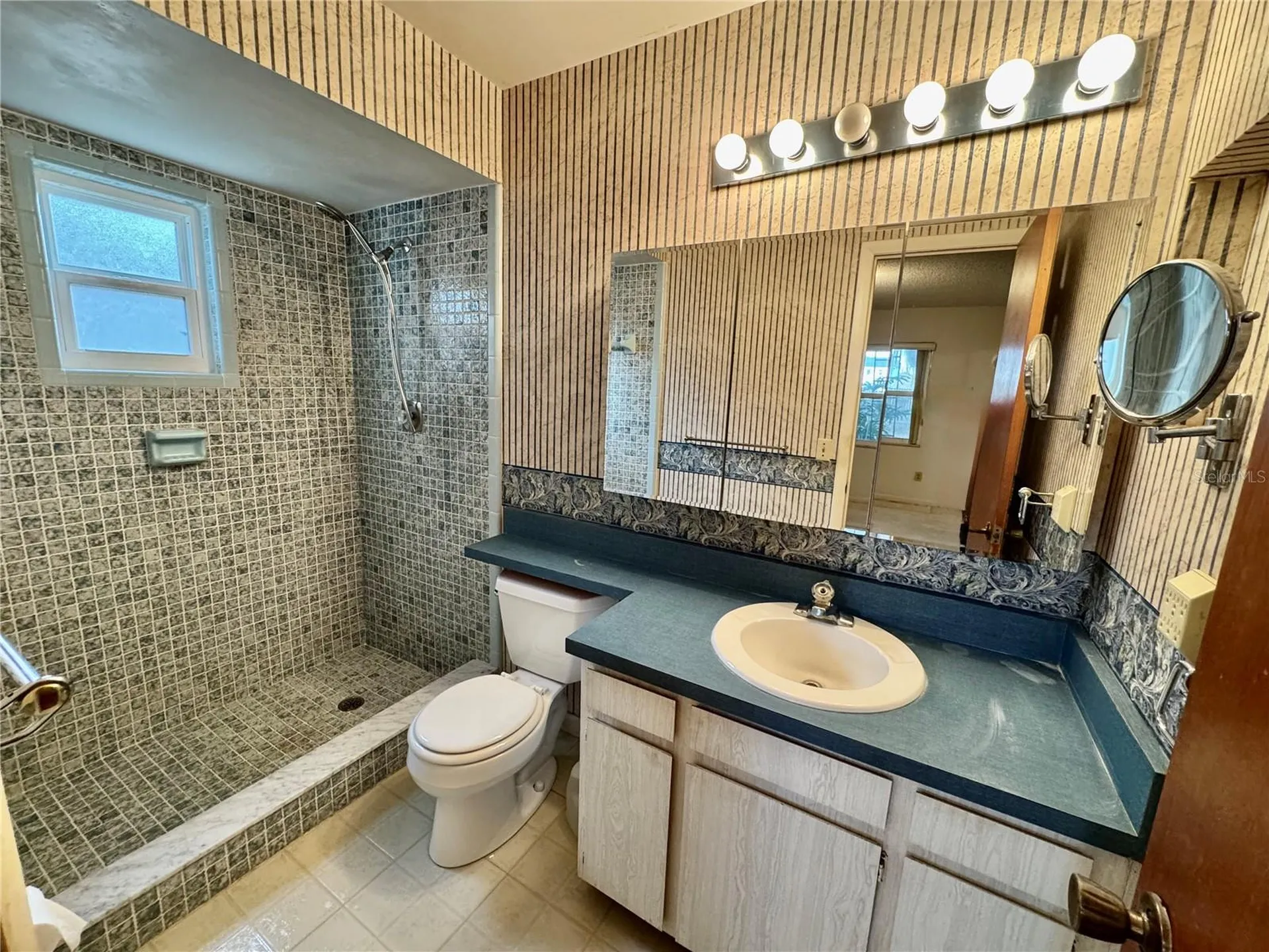1221 SW 75th Drive Gainesville FL 32607