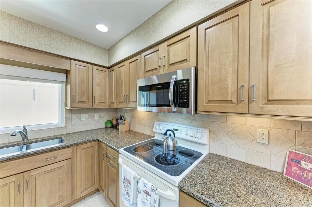 7615 4th Avenue W Bradenton FL 34209