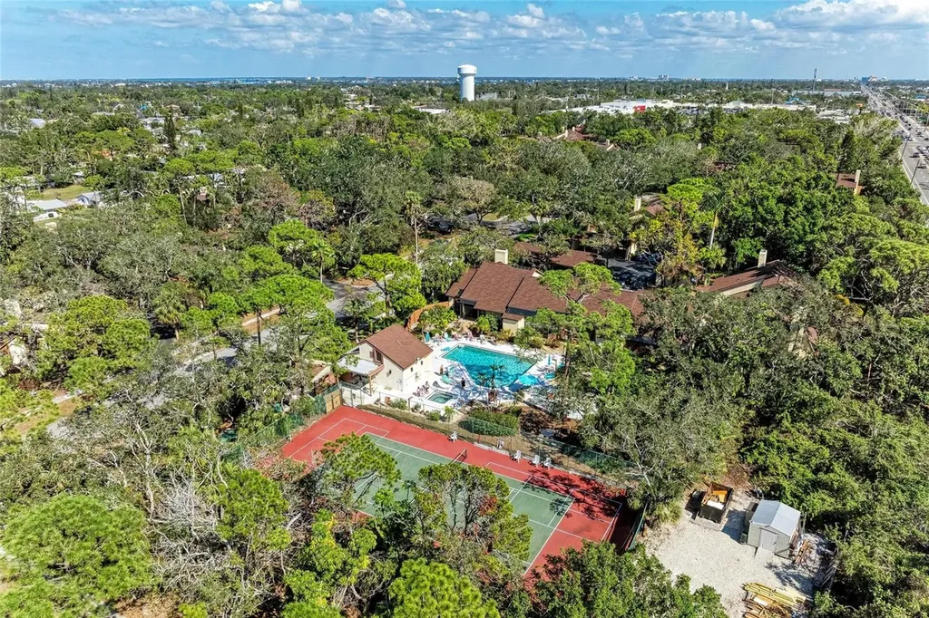 7615 4th Avenue W Bradenton FL 34209