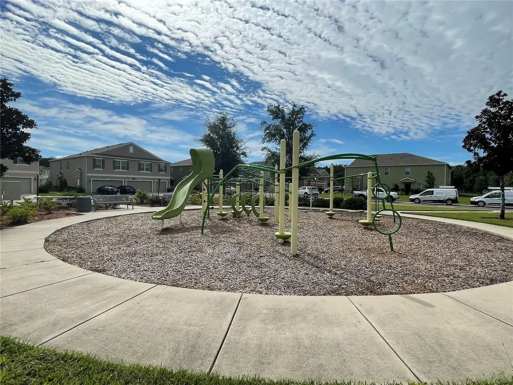 3739 Seneca Club Loop Orlando FL 32808