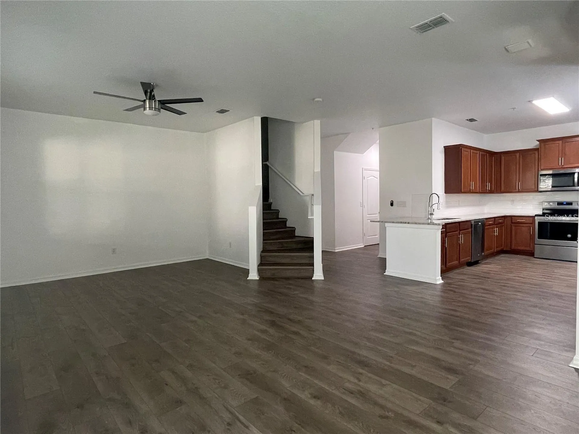 3739 Seneca Club Loop Orlando FL 32808